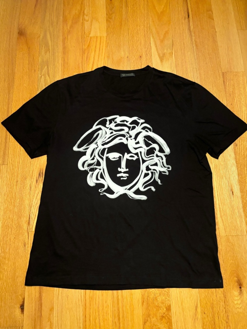 Versace Runway Medusa Tshirt 🔥